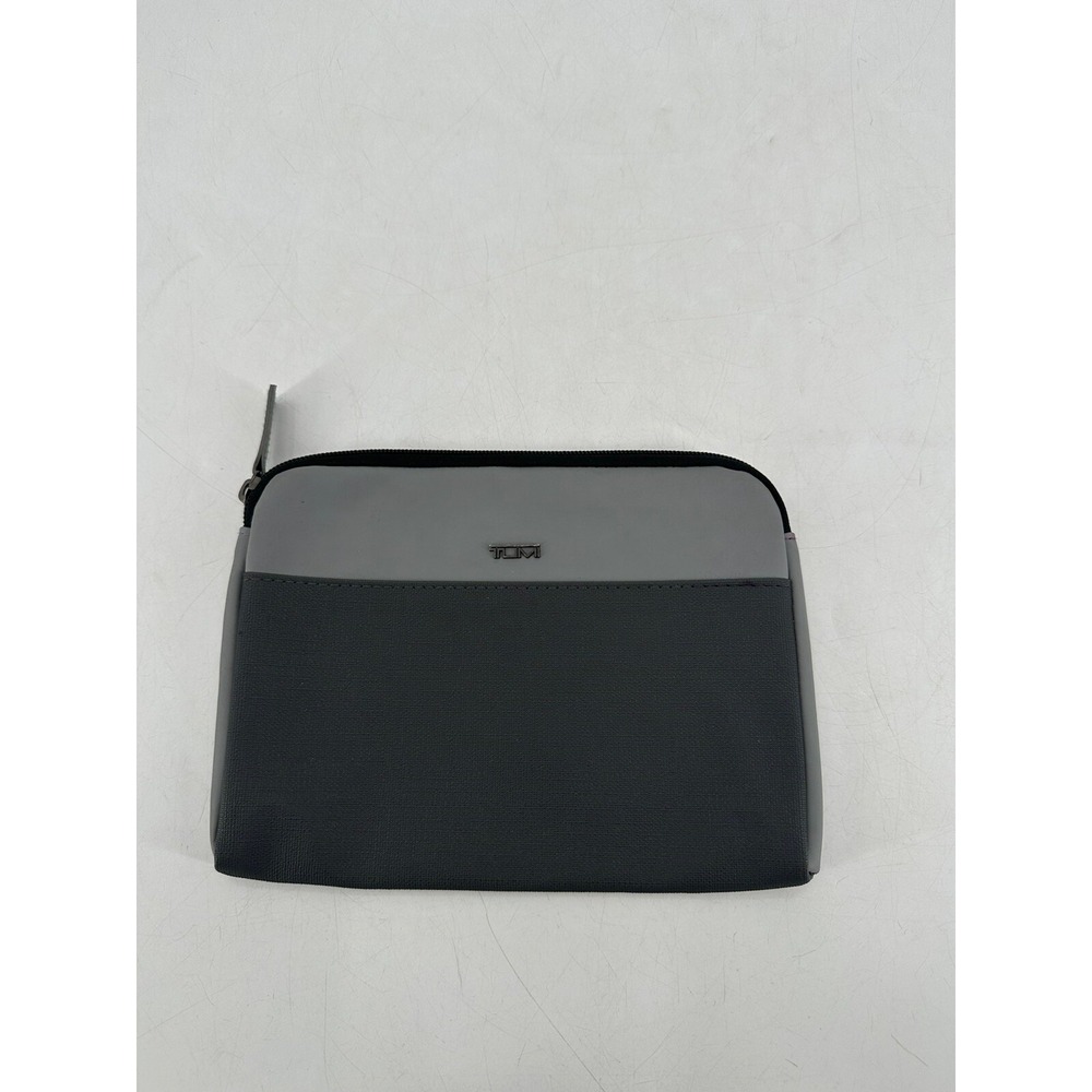 TUMI for Delta Bag Gray Zip Pouch Soft Sided Travel Case Toiletry Bag 8x6